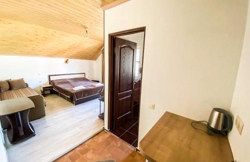 Solochyn House | Explore Veronika: Family-Friendly Stay with Kitchen Access
