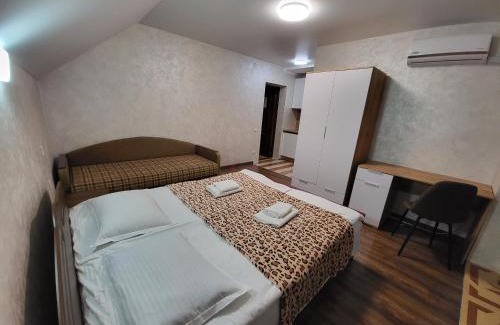 Solochyn House | Explore Veronika: Family-Friendly Stay with Kitchen Access