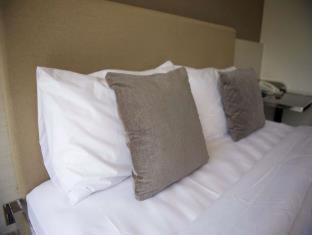 Gambir Hotel | Budget-Friendly Verse Lite Hotel Gajah Mada with Family Perks