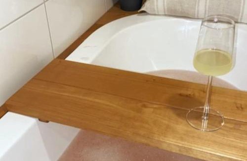 Pohjoinen Suurpiiri Apartment | Discover Verso la casa mia: Family-Friendly 4-Star Stay