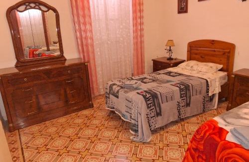 Qrendi House | Pet-Friendly Vertical Climbing Adventure in Malta