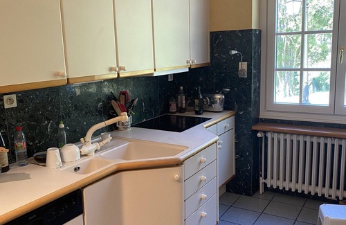 Varennes-sur-Allier Villa | Prestigious Residence in Bourbonnais - Guest Rated 9.8/10