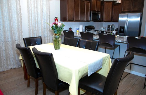 Estrella Village House | Serene Family Retreat with Hot Tub and Kitchen Amenities