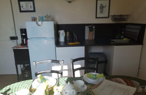 Saint-Germain-lʼHerm Apartment | Cozy Gite: Your Perfect Getaway in Beautiful Auvergne