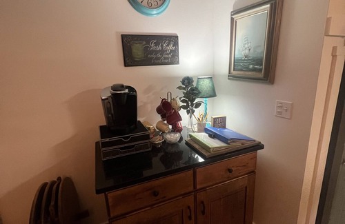 Ormond-by-the-Sea Condo | Sea Breeze Retreat: Poolside Haven Steps from the Beach