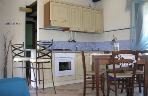 S'Iscala House | Cozy Apartment Steps from the Ocean with Family-Friendly Amenities