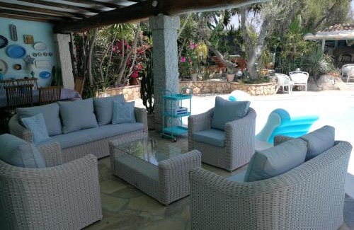 Torre di Bari Villa | Delightful Villa Lanthana with Pool, Perfect for Families