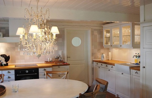 Wyk auf Foehr House | Exclusive Hideaway: Dream in Oceanfront Luxury