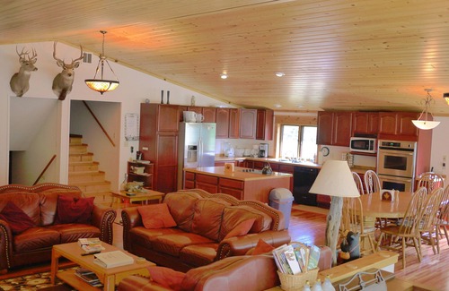 White Sulphur Springs House | Secluded Retreat Amidst Lewis & Clark National Forest