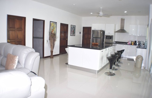 Rawai Villa | Spacious Villa for Large Groups with Oceanfront Views