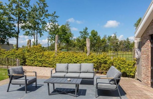 Municipality of Veere Villa | Exquisite Zeeland-Style Holiday Home for 7 Guests