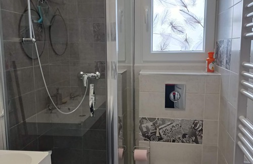 Les Pennes-Mirabeau House | Cozy 35m2 Studio for 4 with Ocean View & Pool Access