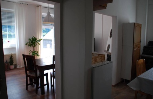 Sankt Goar Apartment | Inviting Apartment with Scenic Rhine Views and Breakfast