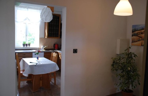 Sankt Goar Apartment | Inviting Apartment with Scenic Rhine Views and Breakfast