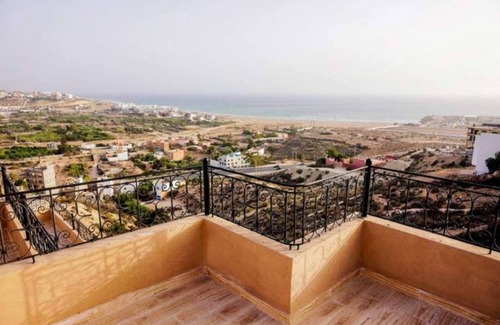 Talborjt Apartment | Cozy Apartment with Sea View - Perfect for Families