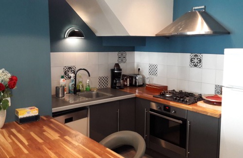 Dol-de-Bretagne House | Inviting Home Near Downtown with Oceanfront Views