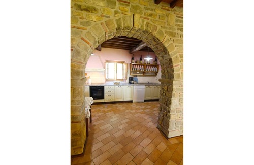 Castiglion Fibocchi Villa | Experience CASAVECCHIA: 10/10 Rated with Pool & Spa
