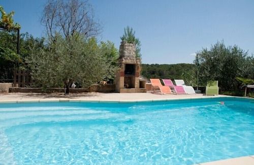 Barjac House | Beautiful Ocean View House with Pool and Guest Rated 9.8