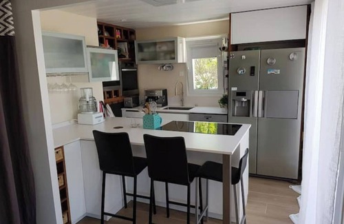 Biarritz Villa | Charming 4-Star Wooden House in Biarritz with Pool