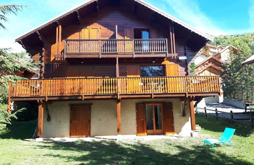 Saint-Chaffrey Ski Chalet | Very pretty semi-detached chalet, all comforts, close to the Chantemerle slopes