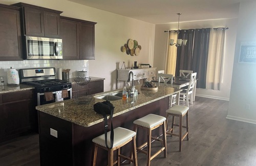 Milton House | Serene Retreat with Kitchen & Child-Friendly Amenities