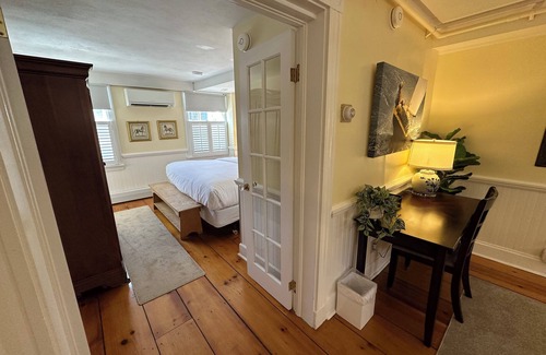 Newport Hotel | Elegant Boutique Hotel in Newport, RI - Guest Rated 10/10