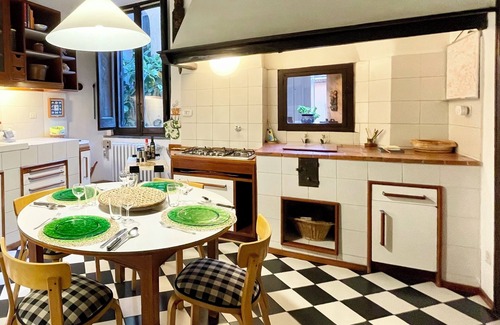 Rione V Ponte Apartment | Discover a Unique Retreat in the Heart of Rome