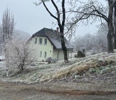 Veselice House | Top-Rated Veselka: Pet-Friendly & Family-Oriented Stays