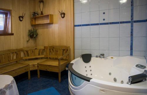 Antsla Hotel | Veski Guesthouse: Pet Friendly with Hot Tub & Breakfast