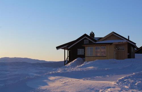 Al House | Veslehytta Cabin: Perfect Getaway for 5 Guests!