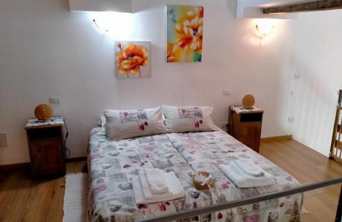 Luino Apartment | Discover Vesna Loft in Luino: Rated 9.5/10 & Family-Friendly