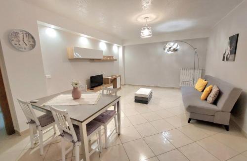 Casteldaccia Apartment | Vespucci Holiday: Family-Friendly Getaway with Top Ratings