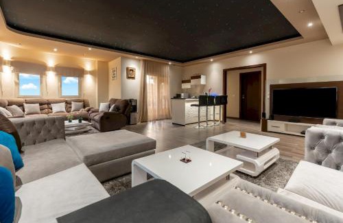 The 5th Settlement Apartment | Top-Rated VESTA in New Cairo: Family & Pet Friendly Stay