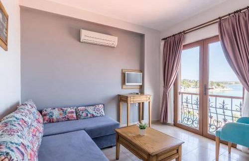 Datca City Center Apartment | Oceanfront Family Retreat at Veziroğlu Apart - 9.3/10 Rated