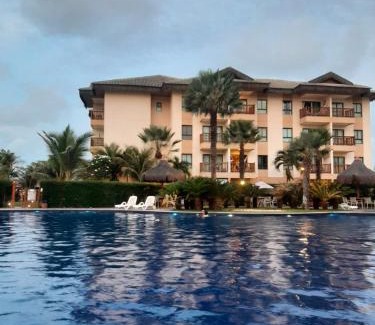 Pecém Apartment | VG SUN CUMBUCO: Family-Friendly Lake Flat with Pool & Hot Tub