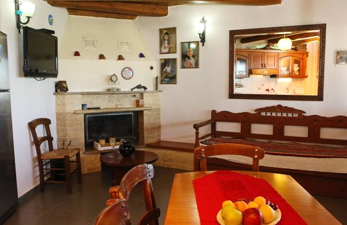 Patsos House | Exceptional Vgorada: Cretan House with Ocean Views