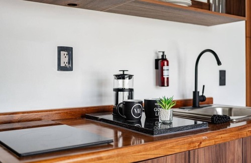 Santa Maria la Ribera Apartment | Exceptional Stay at VH | Gym, WiFi & Pet-Friendly Comfort