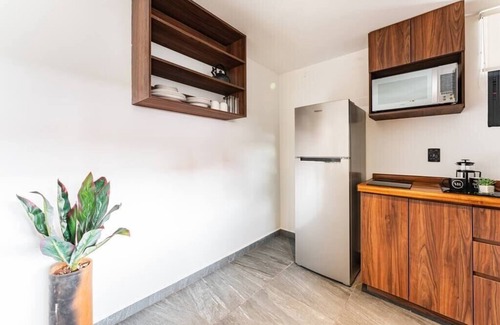 Santa Maria la Ribera Apartment | Cozy 2-Bedroom Retreat with Kitchen & Spa Amenities