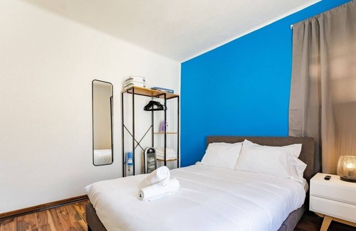 Santa Maria la Ribera Apartment | VH | Serenity Heart of Sta María la Ribera | Inviting Loft + Relaxing Patio...