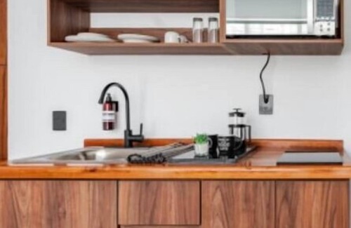 Santa Maria la Ribera Apartment | Modern Stay at Sta Ma la Ribera with Rooftop & Pet-Friendly