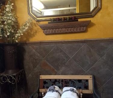 San Antonio de las Minas Bed & Breakfast | Oceanfront Escape at Viña Calabria – 4-Star Rated Stay