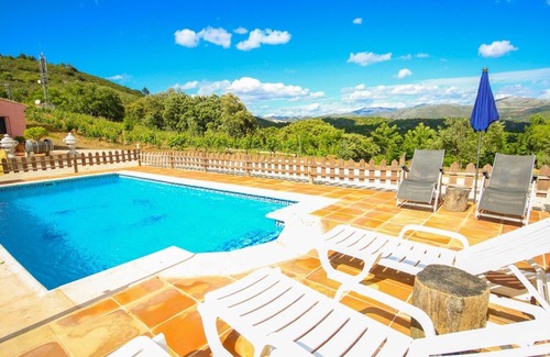 Farajan Villa | Experience Viña La Sierra I y II Júzcar with Pool & Spa
