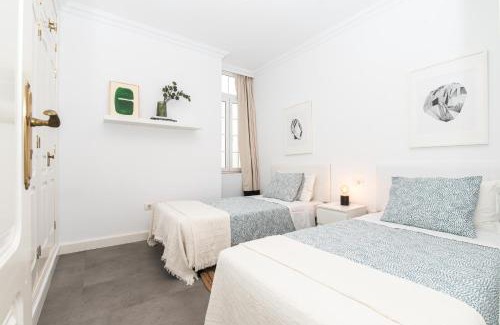 Las Galletas Apartment | Viña Vieja: Just Steps from the Beach with Ocean Views