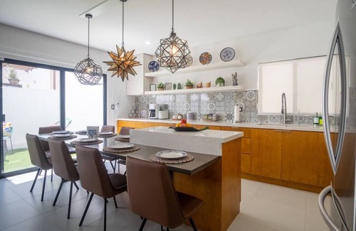El Sauzal House | Enjoy Family Retreats at Viñedos del Mar 518 "Casa Maria"