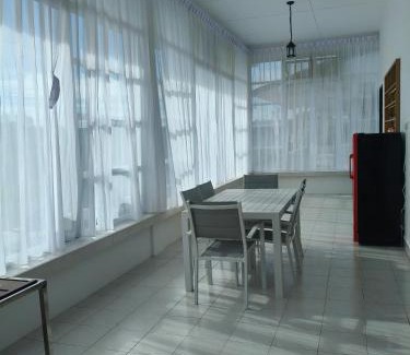 Miri House | Vi Homestay - Luak