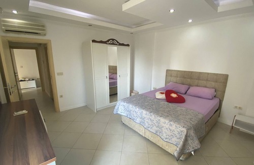 Manavgat House | Experience Comfort at Vi̇lla Konforunda 2-1 Dai̇re