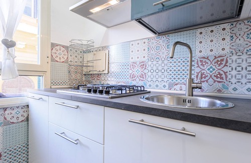 Vomero Apartment | Modern Retreat at Via Aniello Falcone 72b with Kitchen Access