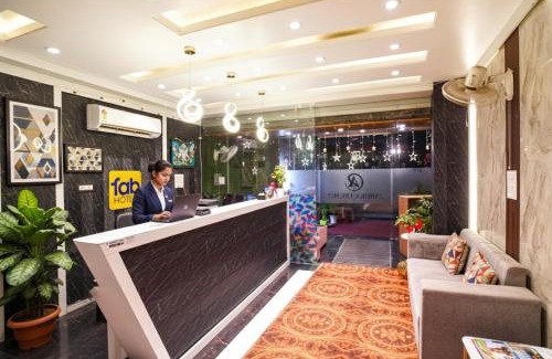 Bhopal Hotel | Cozy Stay at The Meple Hotel with Breakfast & Family-Friendly Amenities