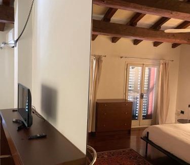 Centro Urbano Apartment | Top-Rated VIA BRASCHI SESSANTASEI for Memorable Stays