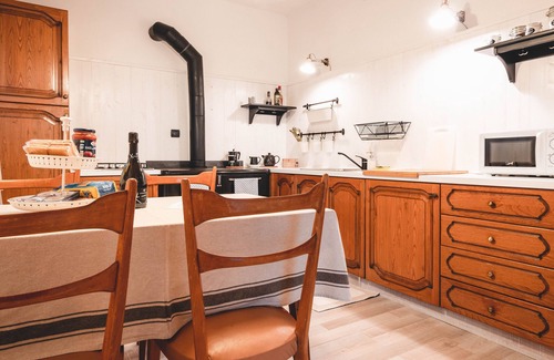 Valmareno House | Top-Rated Via Claudia Casa Vacanze with Pool & Ocean View